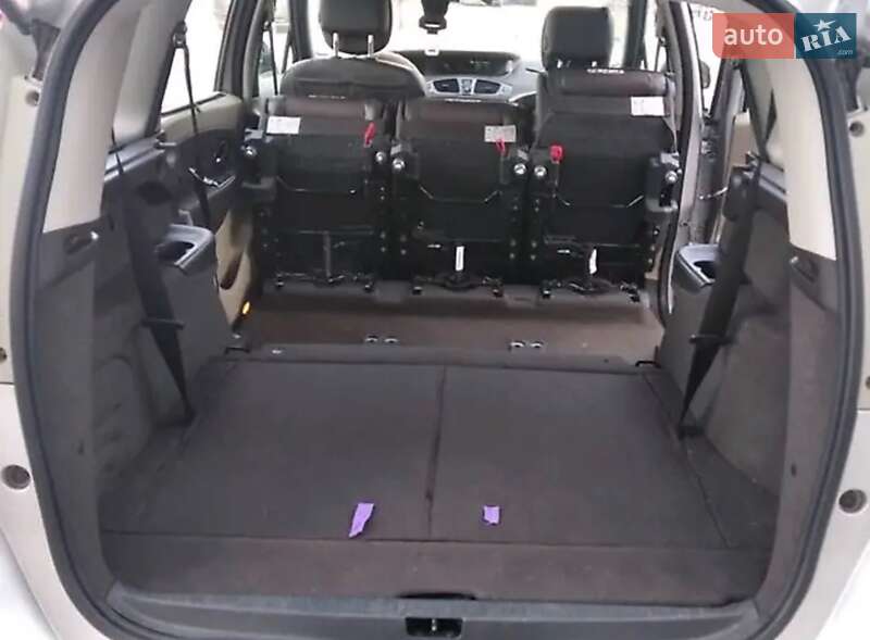 Минивэн Renault Grand Scenic 2011 в Киеве