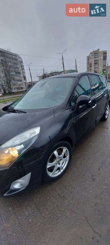Минивэн Renault Grand Scenic 2009 в Сумах