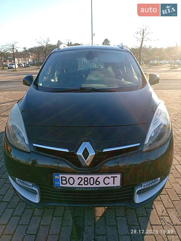 Renault Grand Scenic 2016