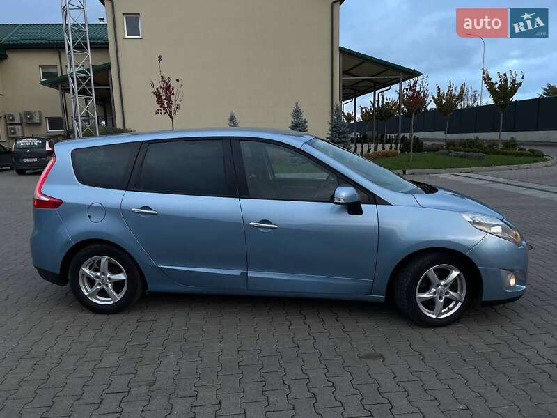 Мінівен Renault Grand Scenic 2009 в Луцьку