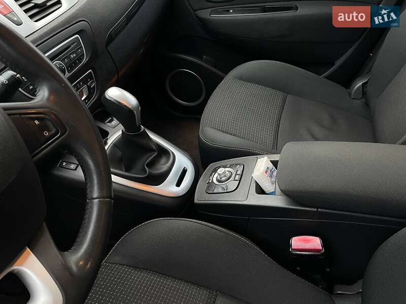 Мінівен Renault Grand Scenic 2009 в Луцьку