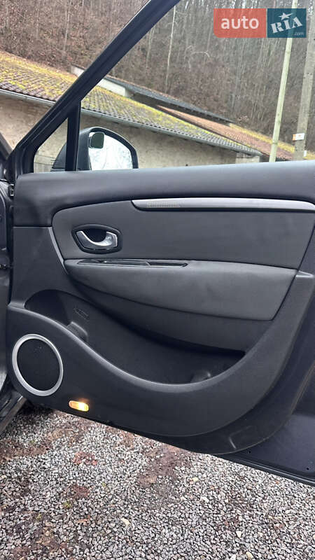 Минивэн Renault Grand Scenic 2009 в Харькове