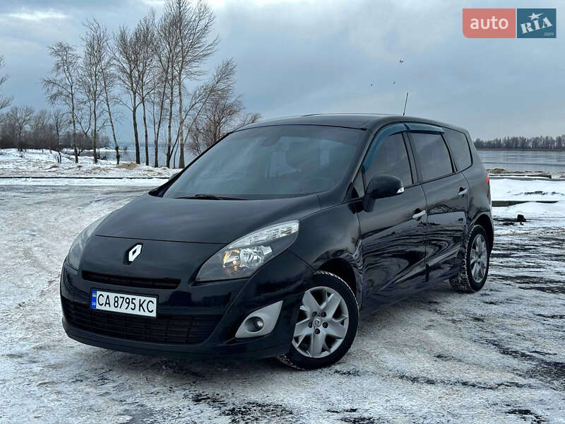 Минивэн Renault Grand Scenic 2011 в Черкассах