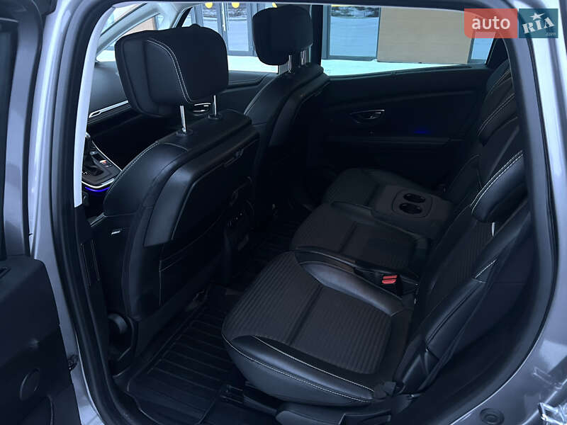 Минивэн Renault Grand Scenic 2017 в Луцке