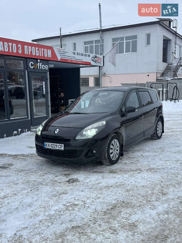 Renault Grand Scenic 2010