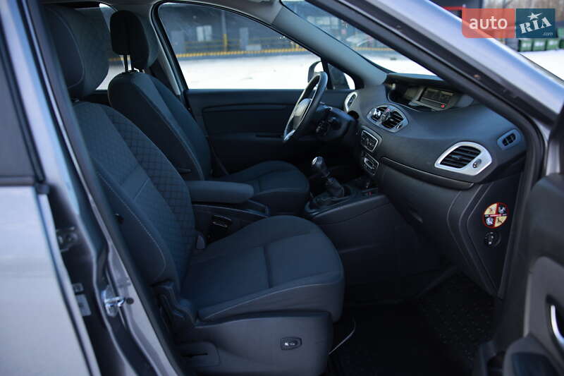 Мінівен Renault Grand Scenic 2010 в Житомирі фото 45 Мінівен Renault Grand Scenic 2010 в Житомирі