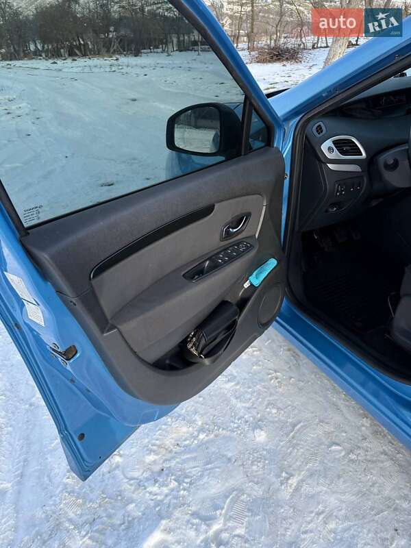 Минивэн Renault Grand Scenic 2014 в Ивано-Франковске