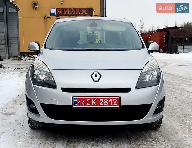 Минивэн Renault Grand Scenic 2010 в Калуше