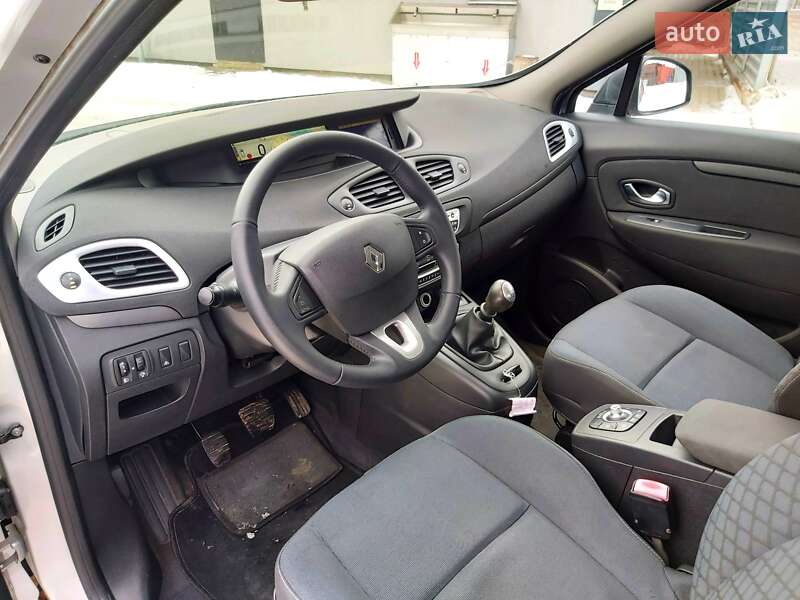 Минивэн Renault Grand Scenic 2010 в Калуше