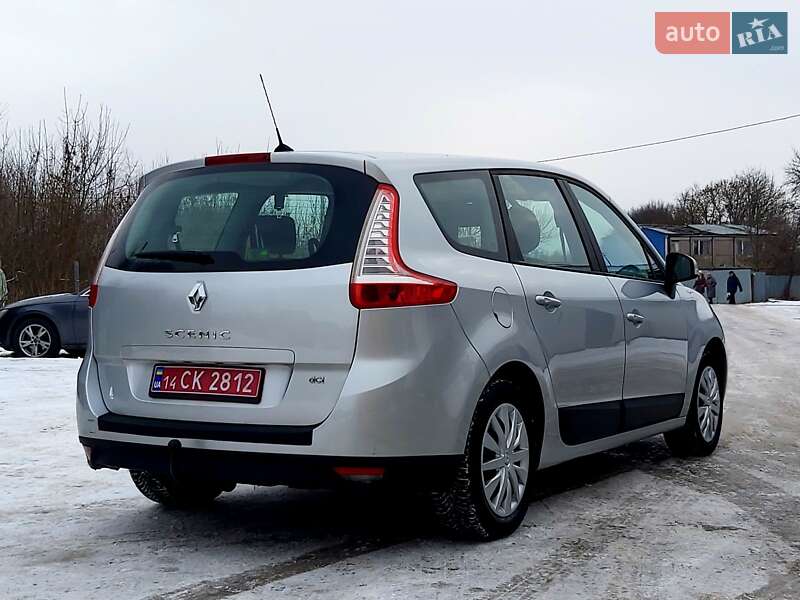 Минивэн Renault Grand Scenic 2010 в Калуше