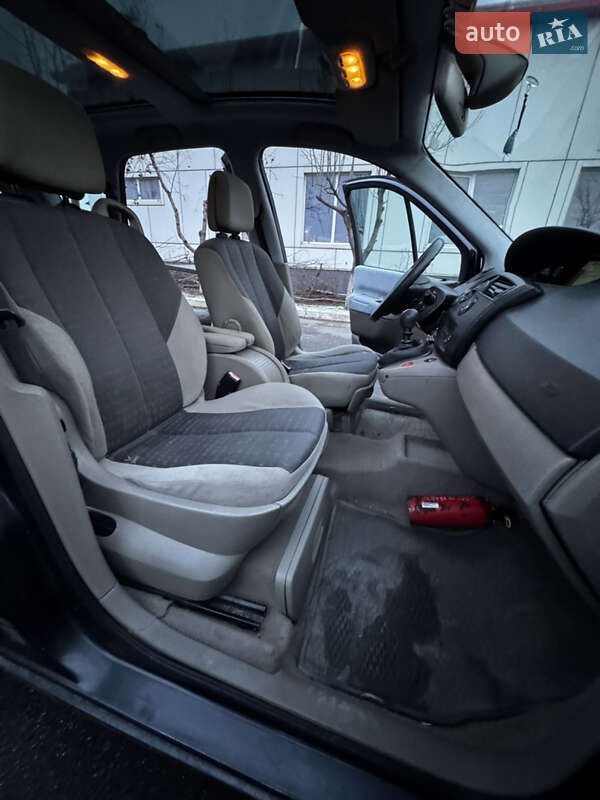 Мінівен Renault Grand Scenic 2005 в Кривому Розі