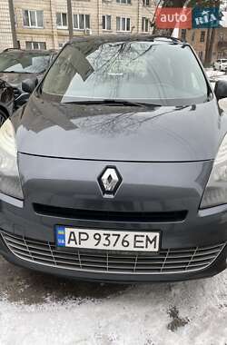 Минивэн Renault Grand Scenic 2011 в Киеве