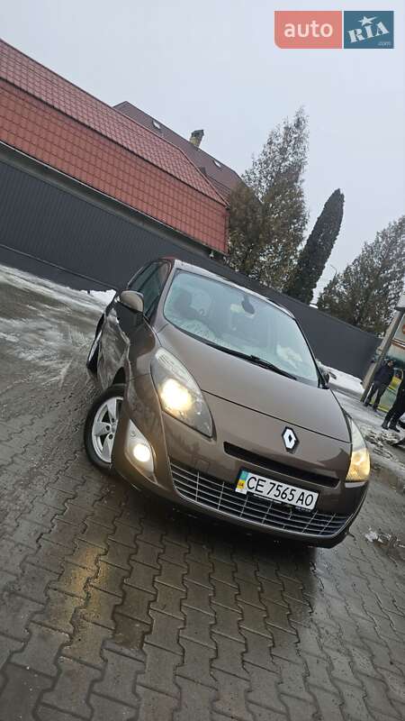 Renault Grand Scenic 2010 Renault Grand Scenic 2010