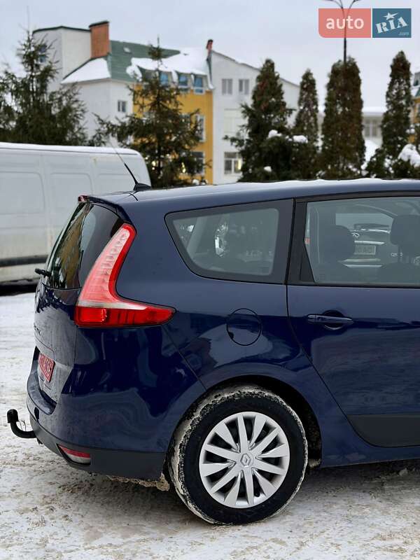 Минивэн Renault Grand Scenic 2010 в Киеве