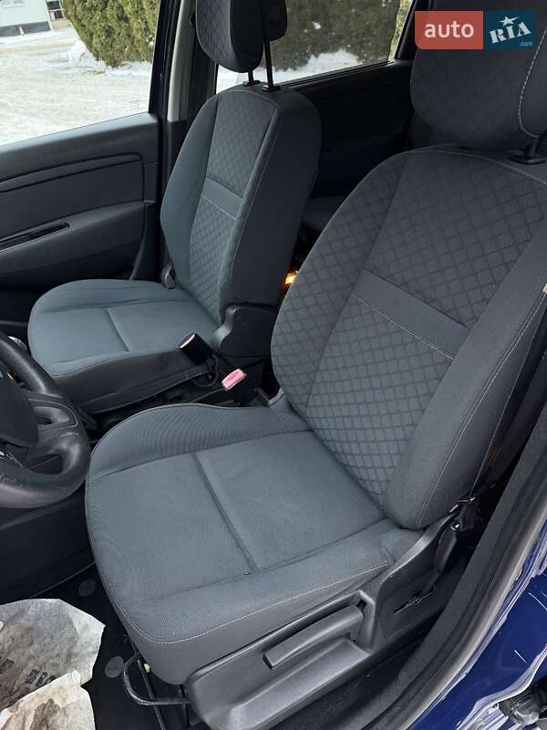 Минивэн Renault Grand Scenic 2010 в Киеве