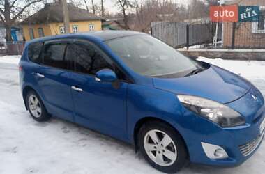 Минивэн Renault Grand Scenic 2010 в Гребенке