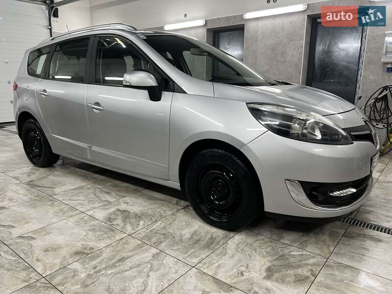 Renault Grand Scenic 2013