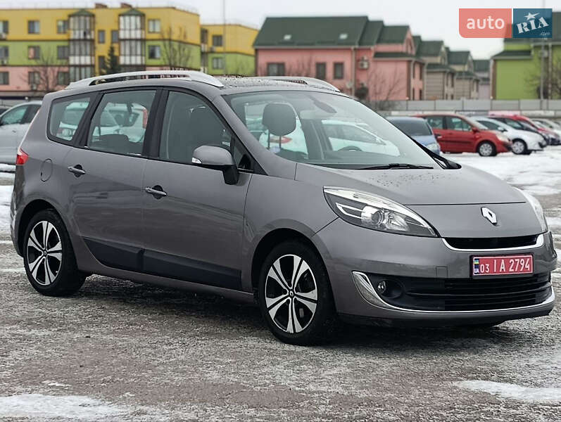 Renault Grand Scenic 2012