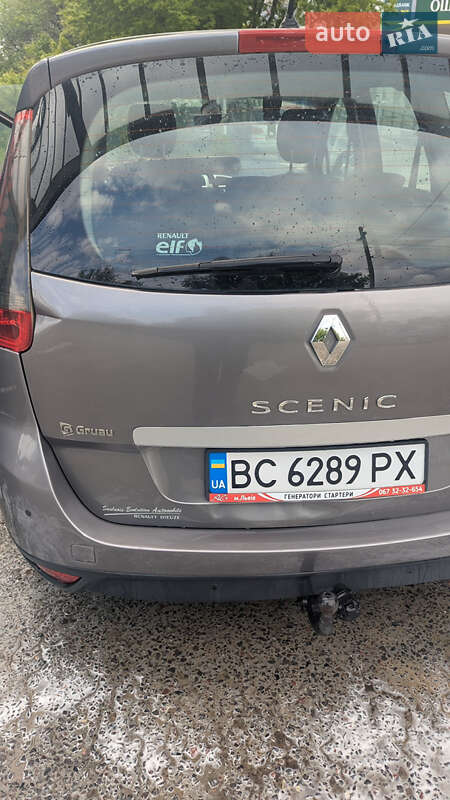 Renault Grand Scenic 2011