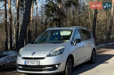Минивэн Renault Grand Scenic 2013 в Коростене