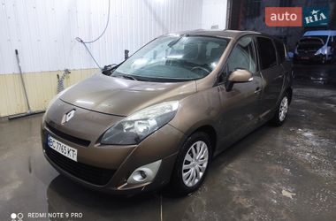 Мінівен Renault Grand Scenic 2010 в Кореці