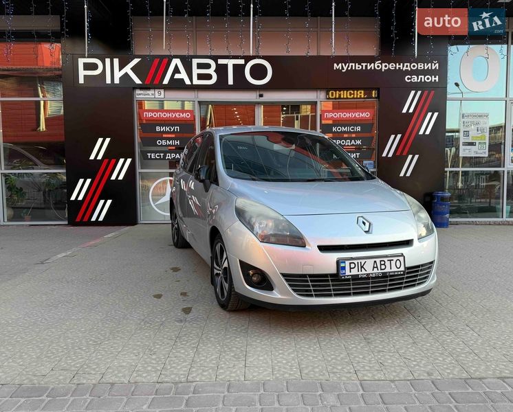 Renault Grand Scenic 2011