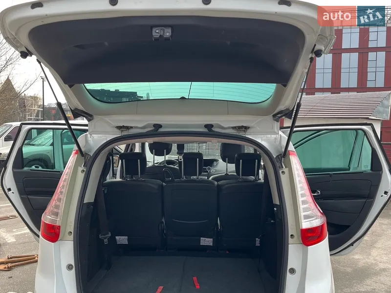Renault Grand Scenic 2011 VIN VF1JZ1SB645177369 фото оголошення 2 з 49