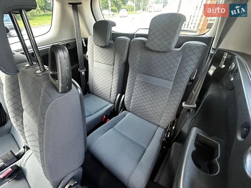 Минивэн Renault Grand Scenic 2010 в Тернополе