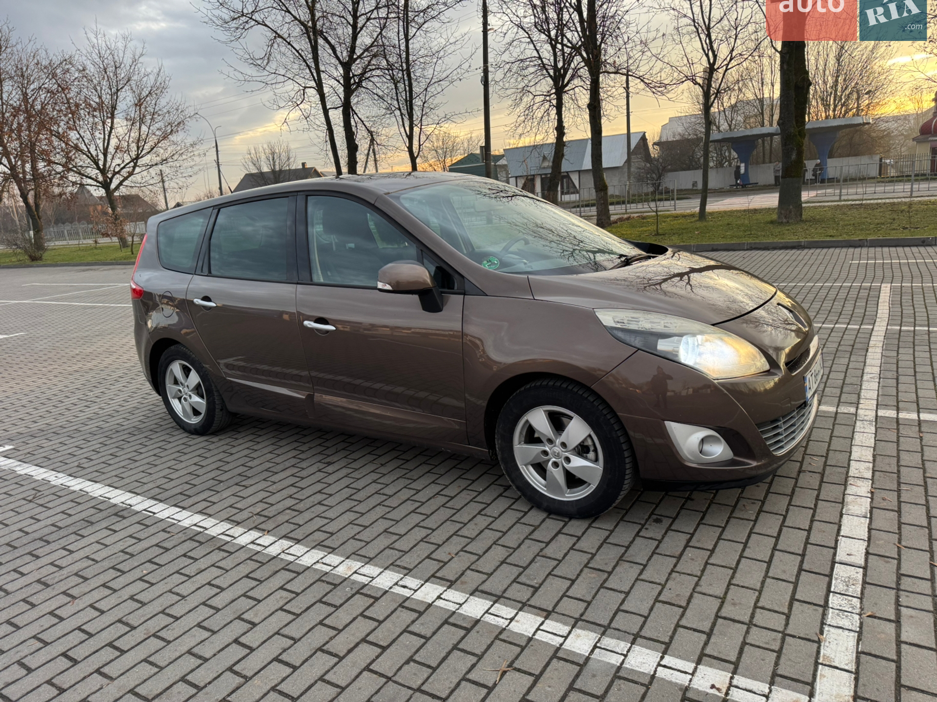 2010 Renault Scenic - мініатюра 6