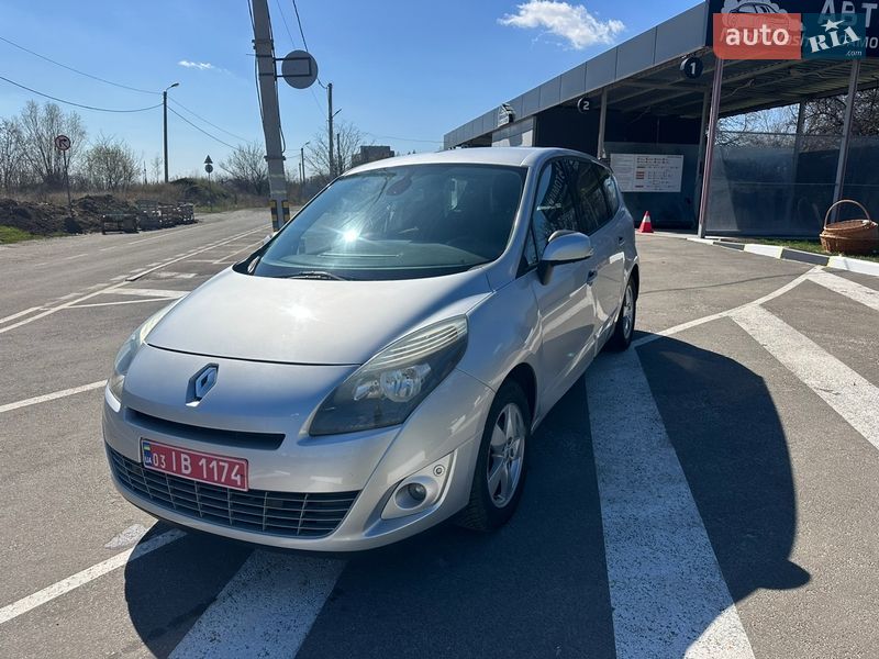 Минивэн Renault Grand Scenic 2010 в Харькове