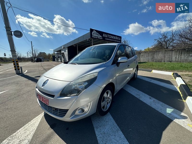 Минивэн Renault Grand Scenic 2010 в Харькове