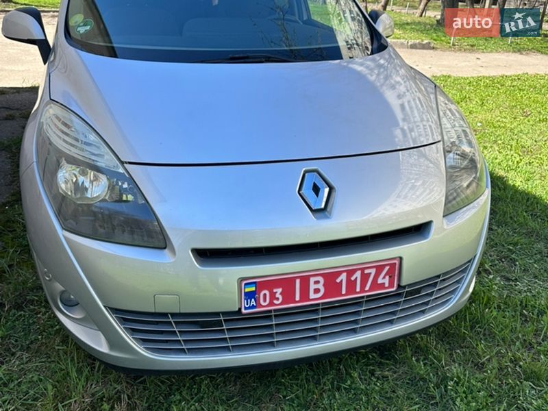 Минивэн Renault Grand Scenic 2010 в Харькове