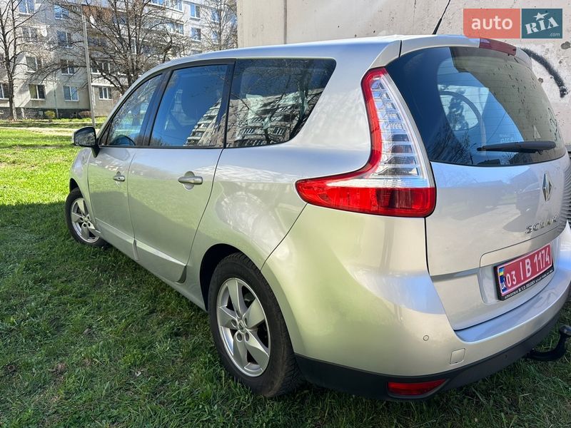 Минивэн Renault Grand Scenic 2010 в Харькове