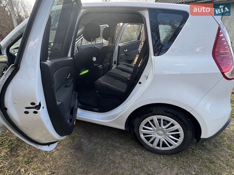 Минивэн Renault Grand Scenic 2009 в Ровно