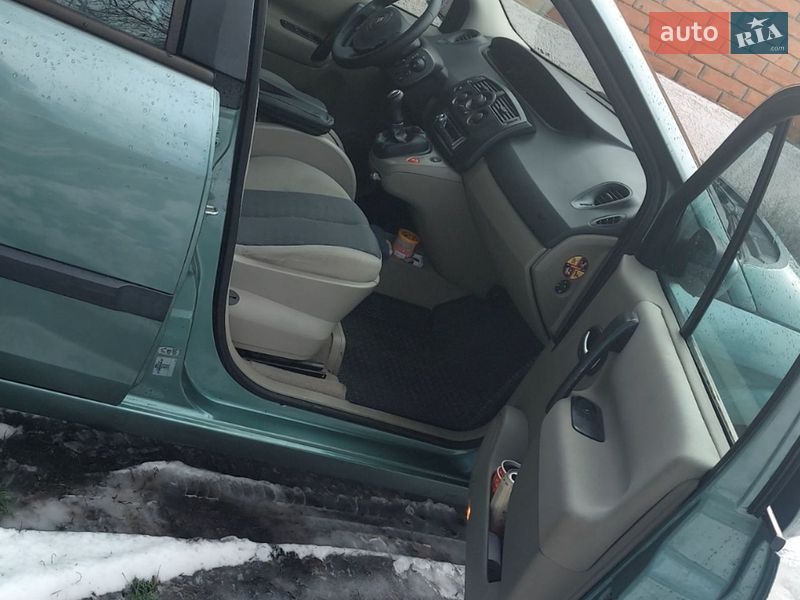 Минивэн Renault Grand Scenic 2004 в Машевке