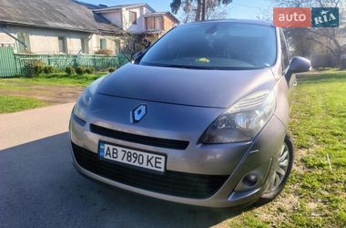 Минивэн Renault Grand Scenic 2011 в Умани