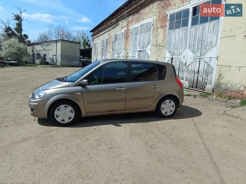 Renault Grand Scenic