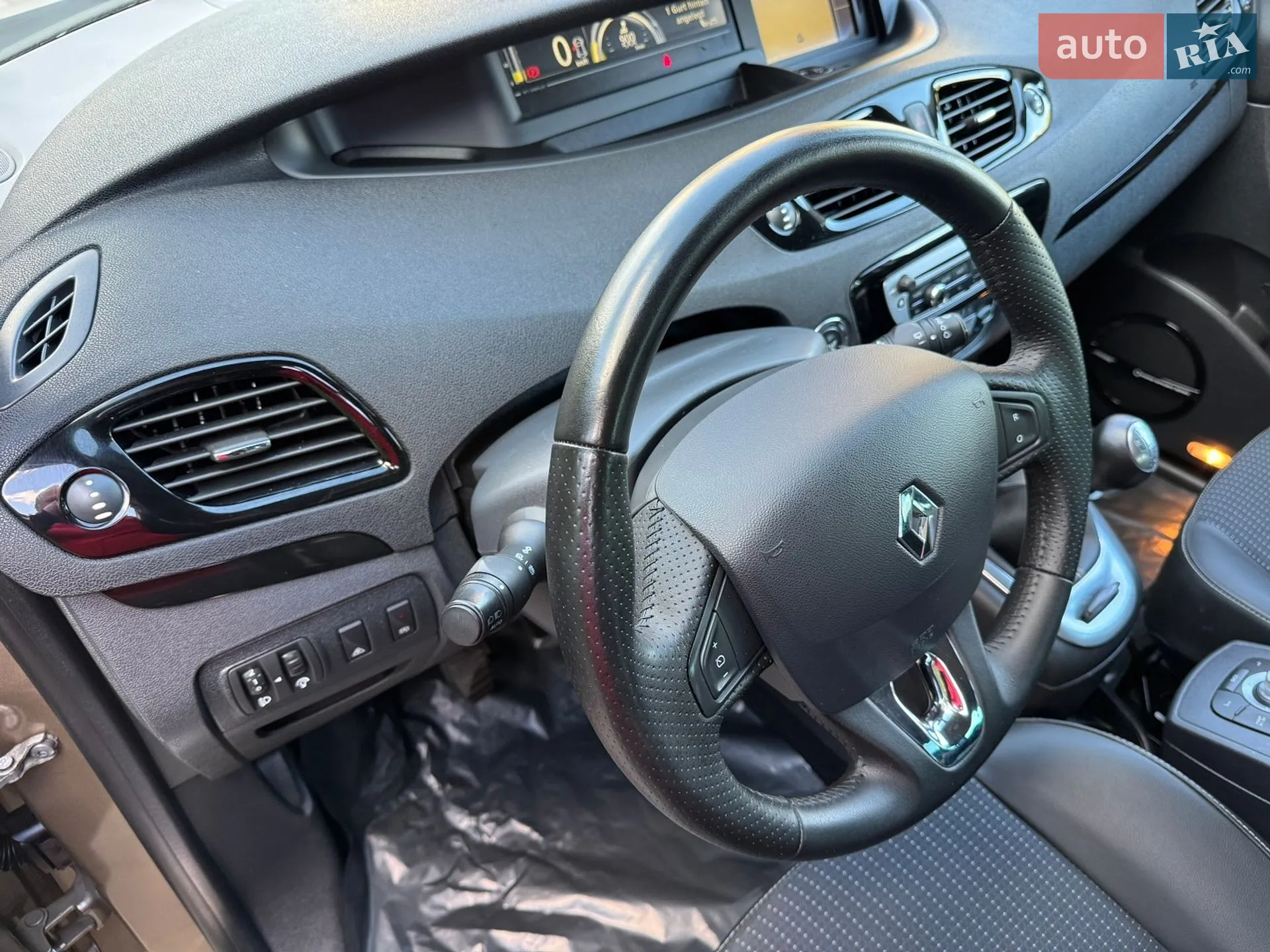 2013 Renault Scenic - мініатюра 27
