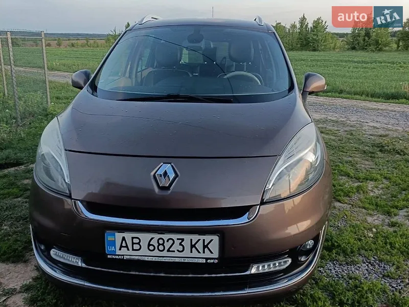 Renault Grand Scenic 2013