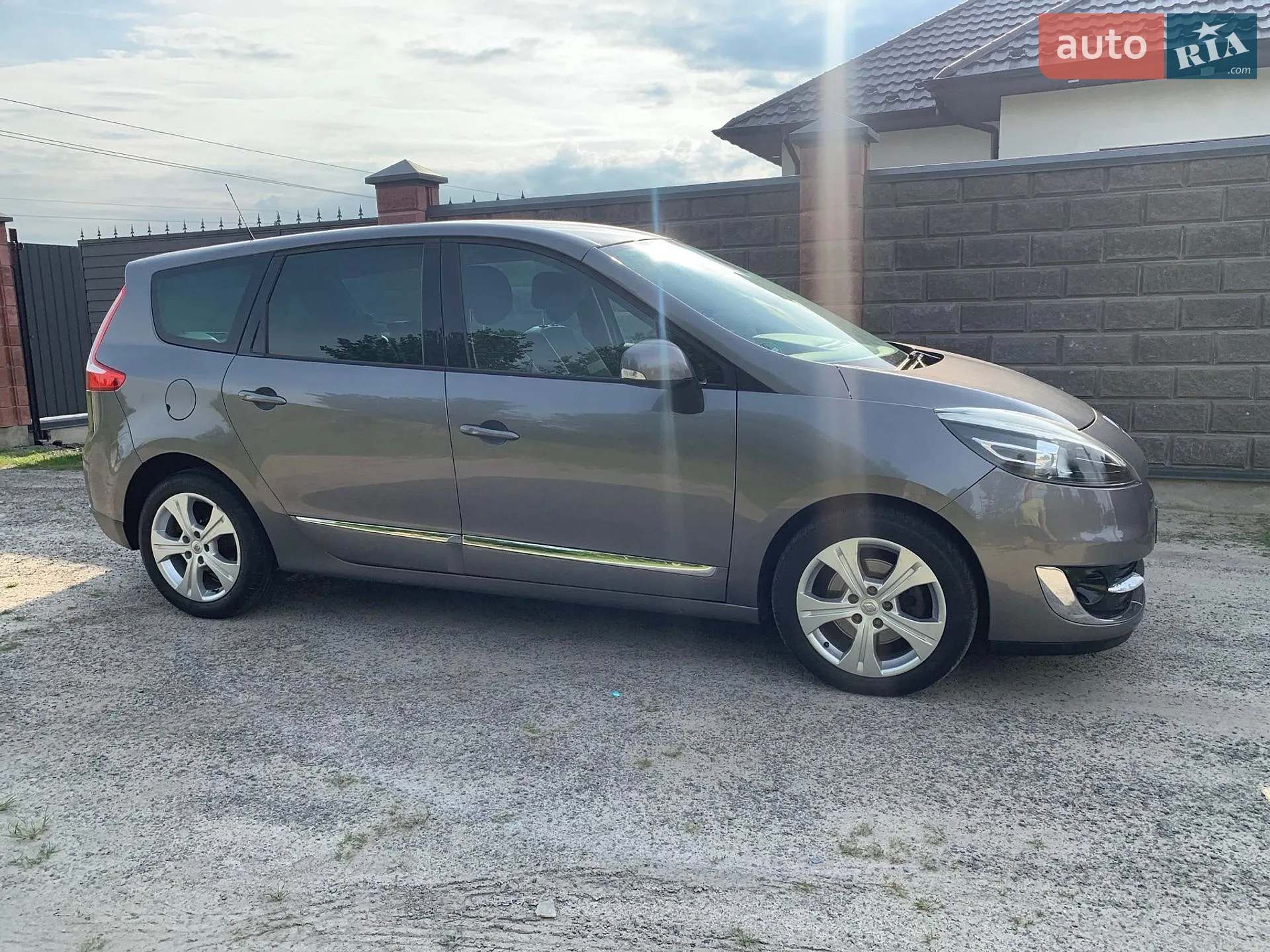 2012 Renault Scenic - мініатюра 3