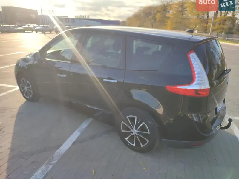 Renault Grand Scenic