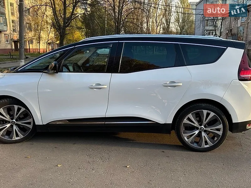 Renault Grand Scenic