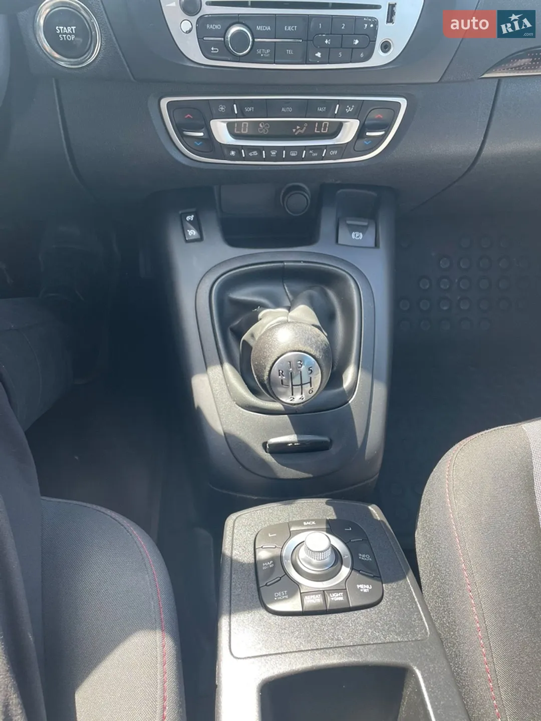 2012 Renault Scenic - мініатюра 19