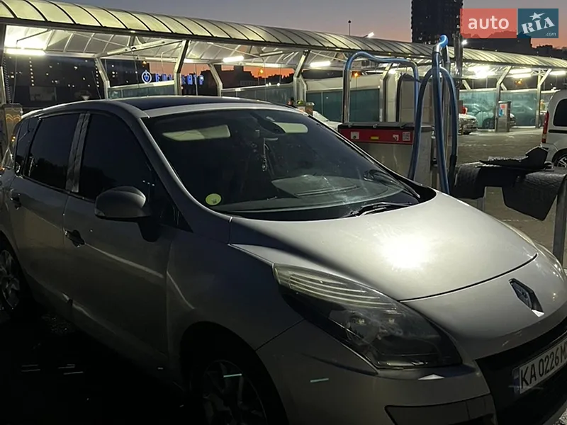 Renault Grand Scenic 2010 VIN VF1JZ09AE43937693 фото оголошення 17 з 48