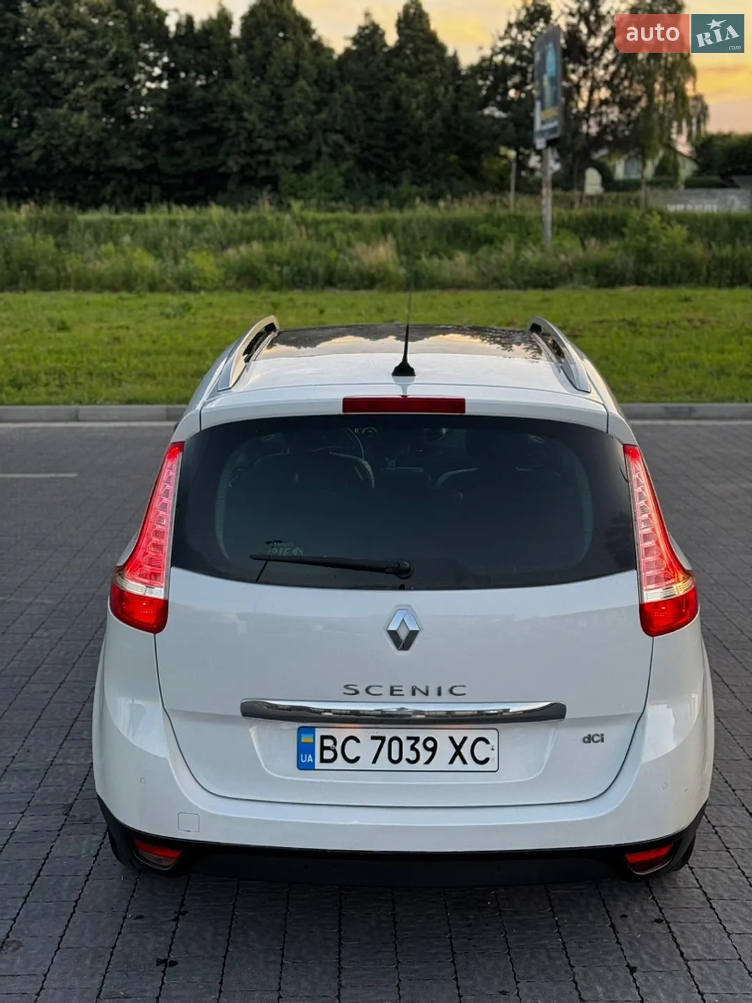 2014 Renault Scenic - мініатюра 14