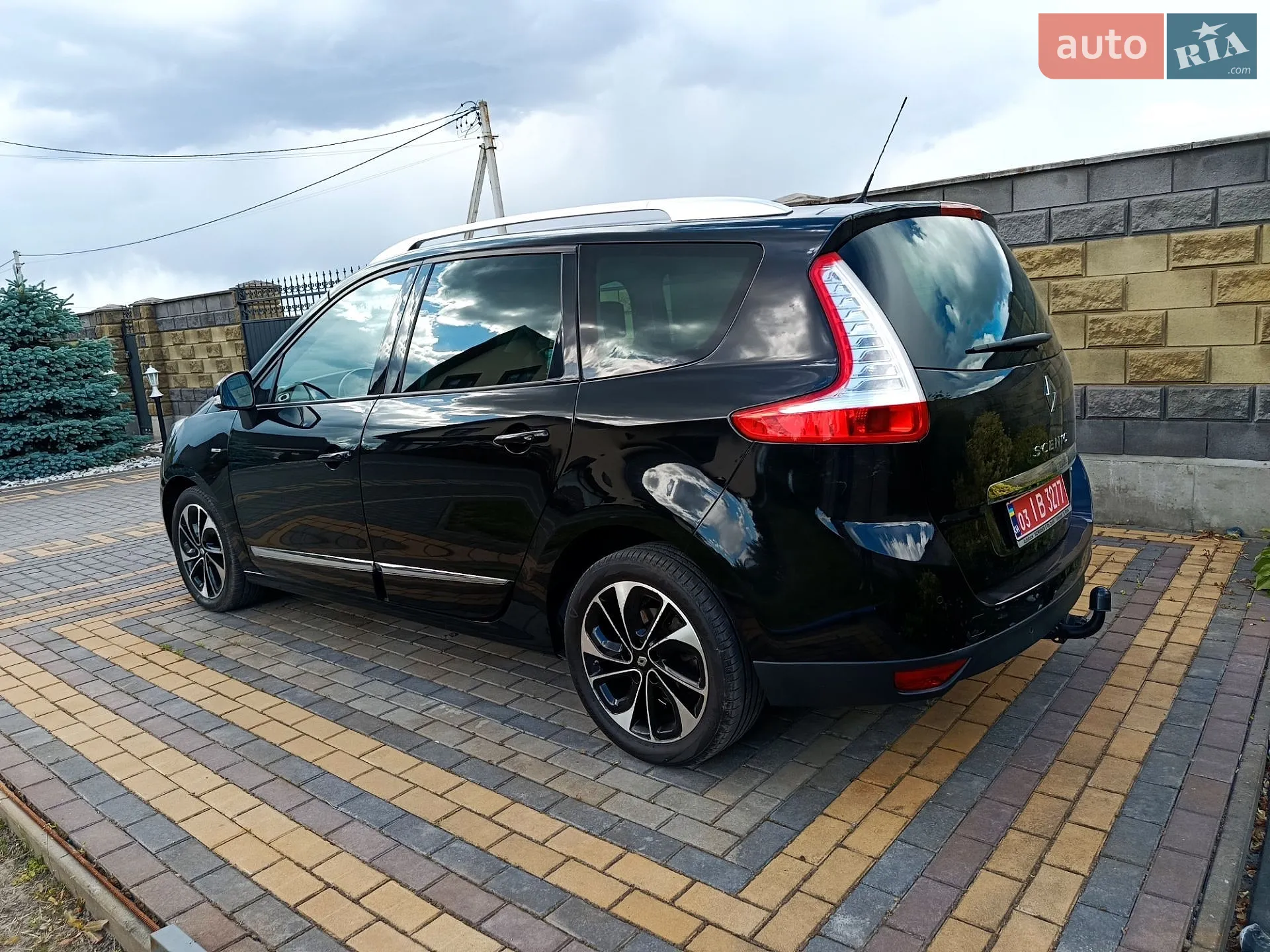 2015 Renault Scenic - мініатюра 12