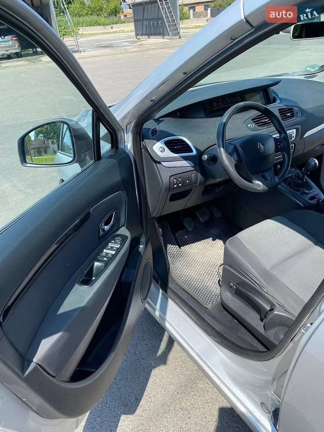 2013 Renault Scenic - мініатюра 9