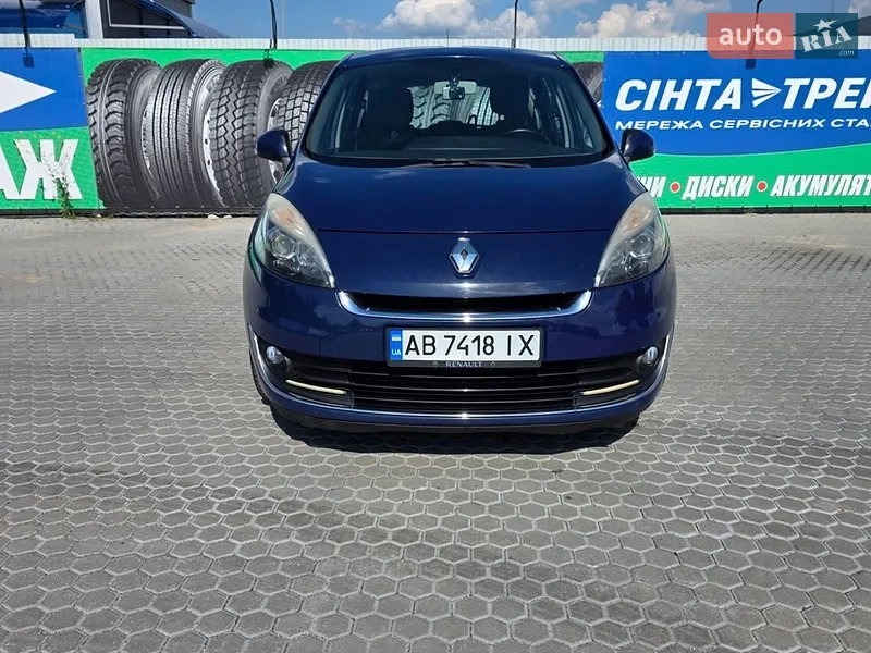 Renault Grand Scenic 2013