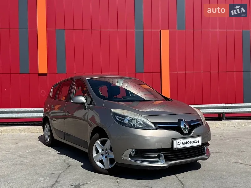 Renault Grand Scenic 2012