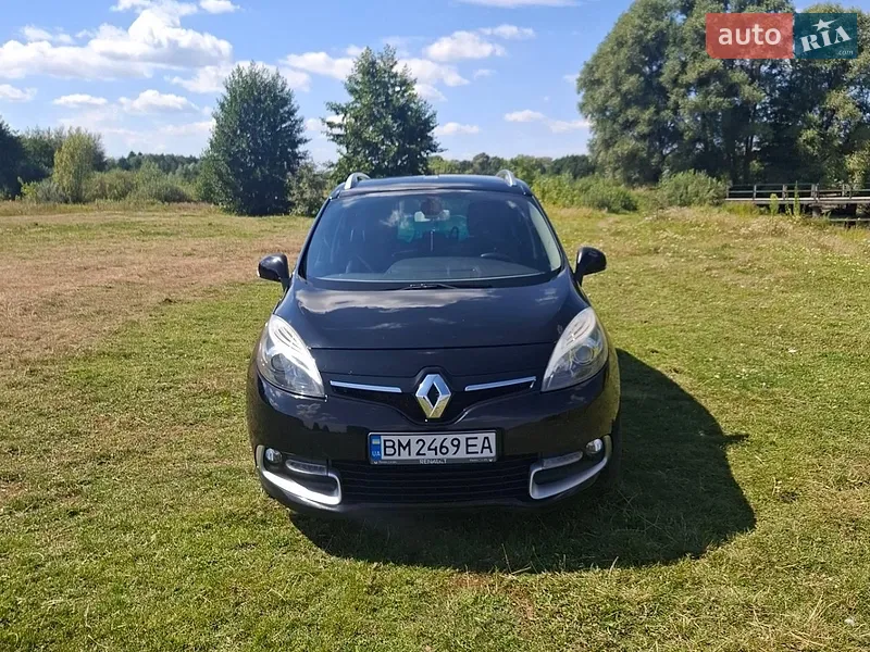 Renault Grand Scenic 2015